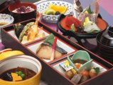 お昼の【季節の和食膳】